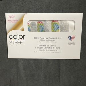 Color Street 100% Real Nail Polish Strips - Eggs-travaganza